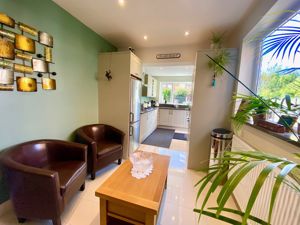 Living Kitchen- click for photo gallery